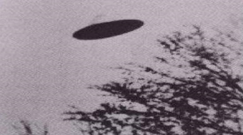 The Phoenix Lights: A Massive UFO Sighting in 1997 The Phoenix Lights: A Massive UFO Sighting in 1997